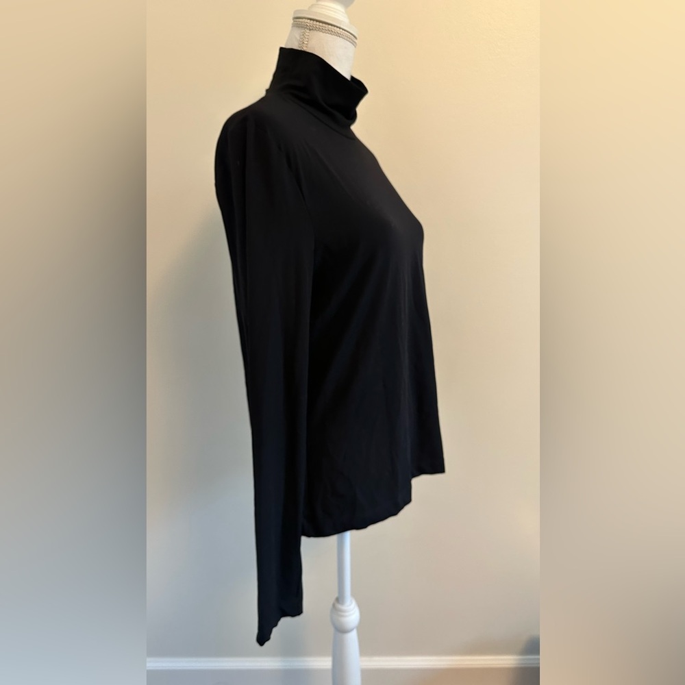 St. John Caviar | Black Long Sleeve Turtleneck Top - Picture 3 of 7